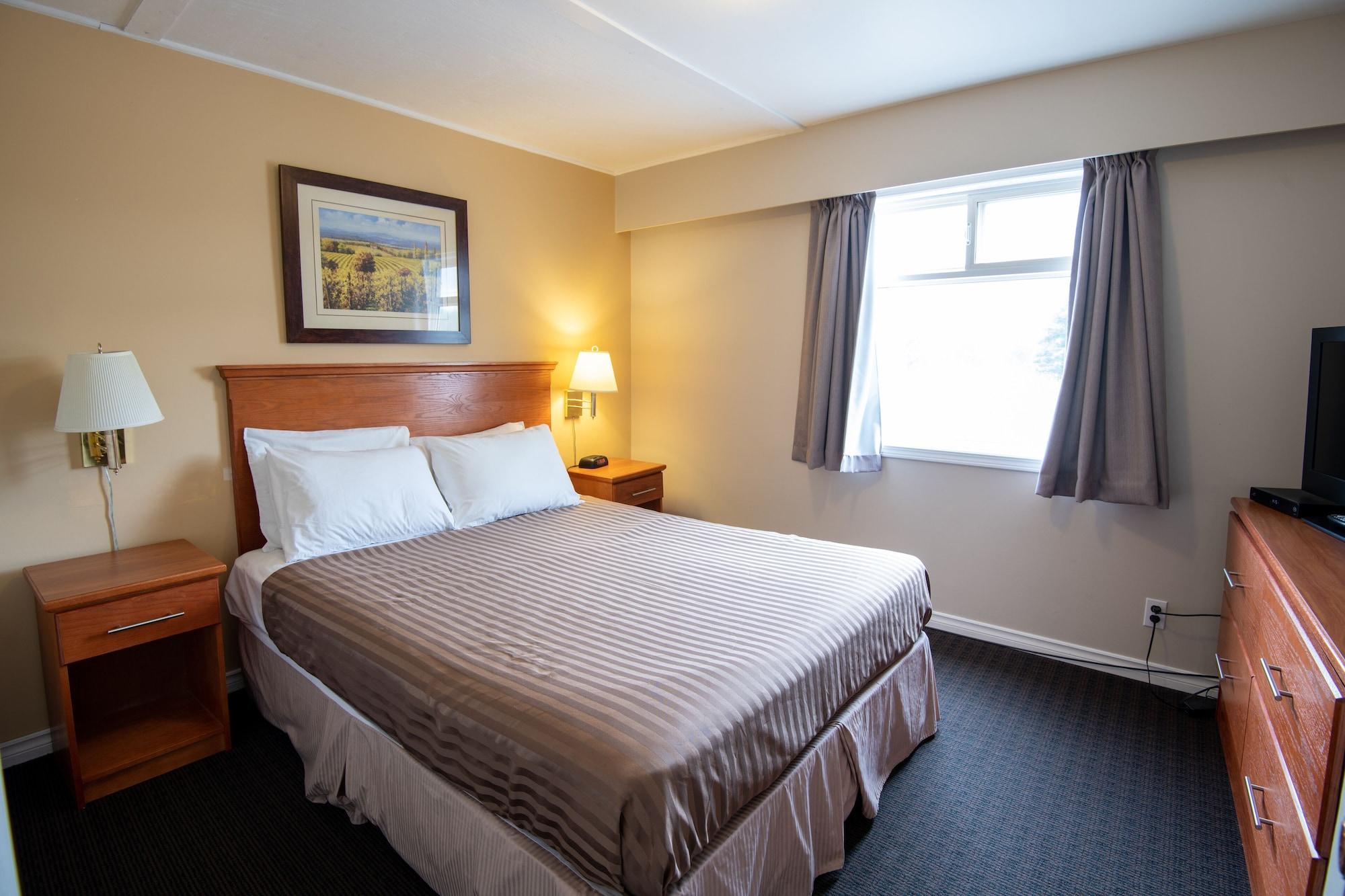 Canadas Best Value Inn-Prince George Exterior photo